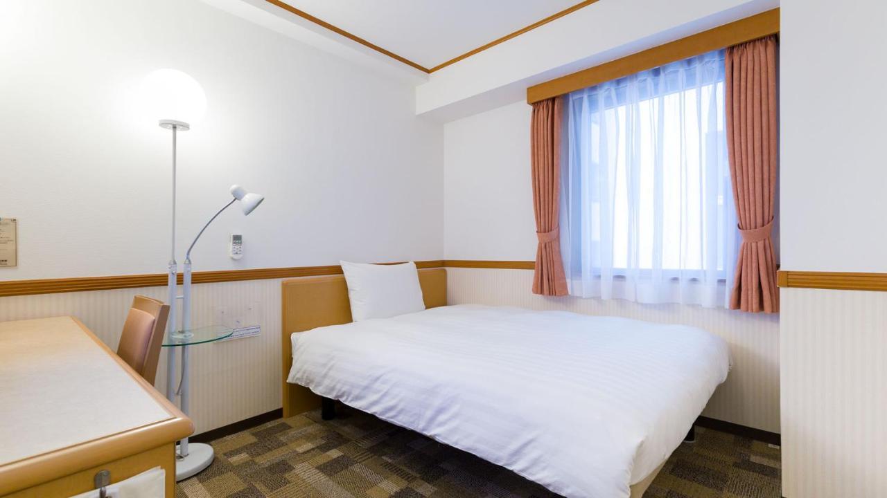 Toyoko Inn Oita Ekimae מראה חיצוני תמונה