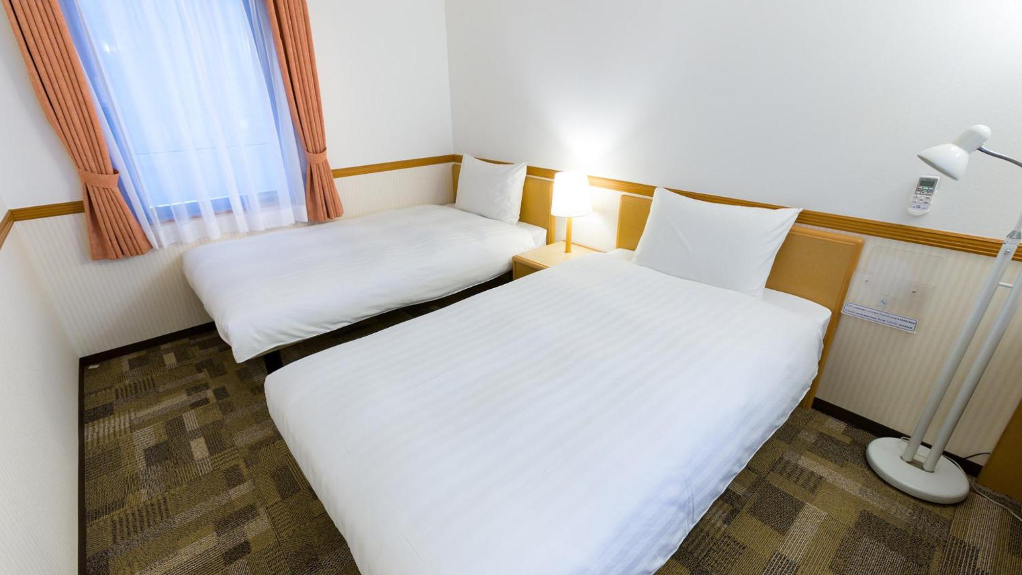 Toyoko Inn Oita Ekimae חדר תמונה